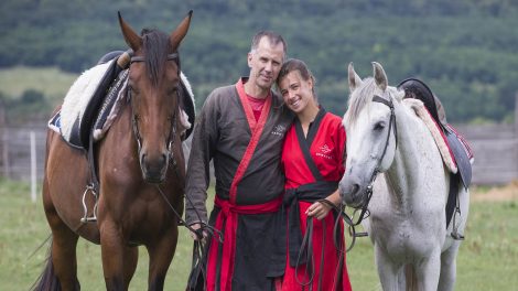 b. molnár márk francia európa-bajnokság íj kaftán ló lovasíjász magyarországi lovasíjász-világbajnokság maucha ági többszörös bajnok