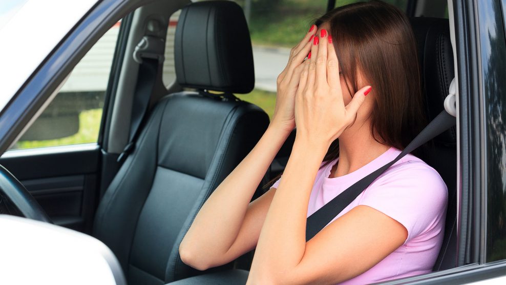autóbaleset autópálya félelem forgalmas utak forgalom navigáció öngondoskodás pandémia stressz stresszoldó tevékenység szurovecz kitti vezetés vezetésfóbia vezetési stressz