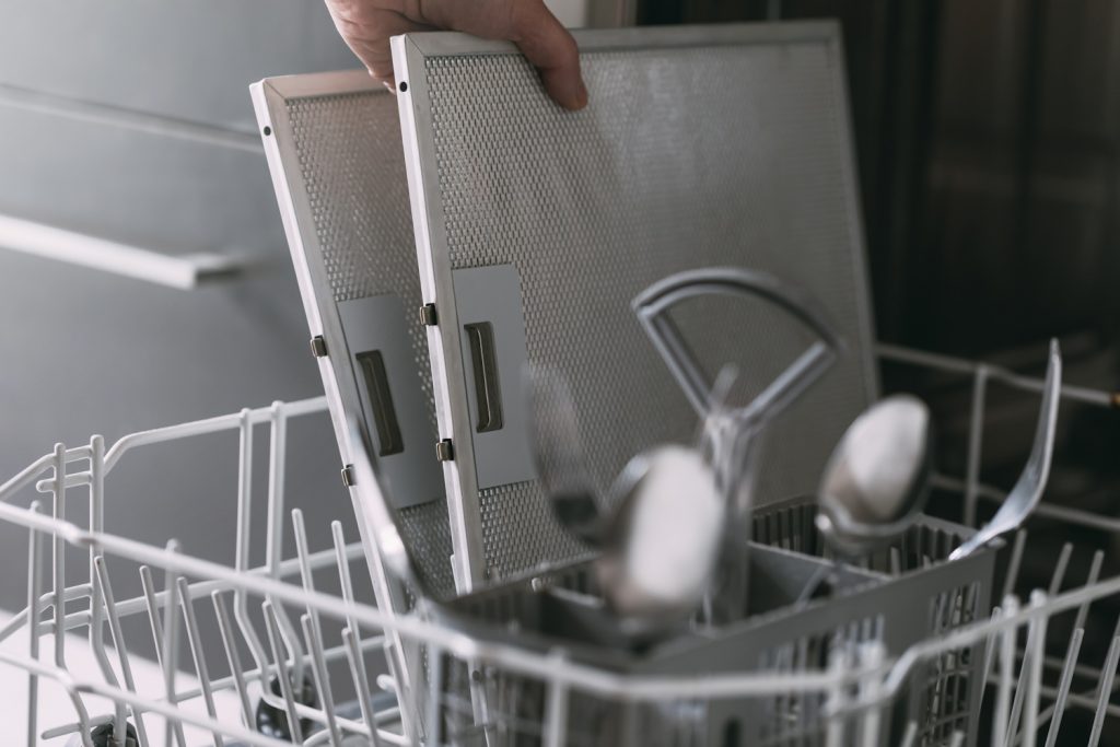 páraelszívó szagelszívó takarítása mosogatógépben