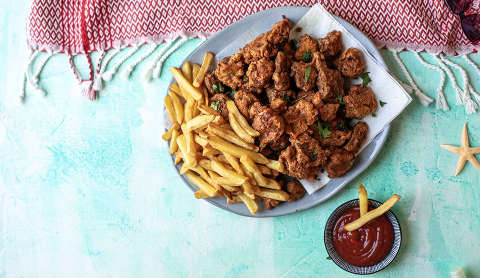 Paprikás fish & chips (800 Ft egy adag)