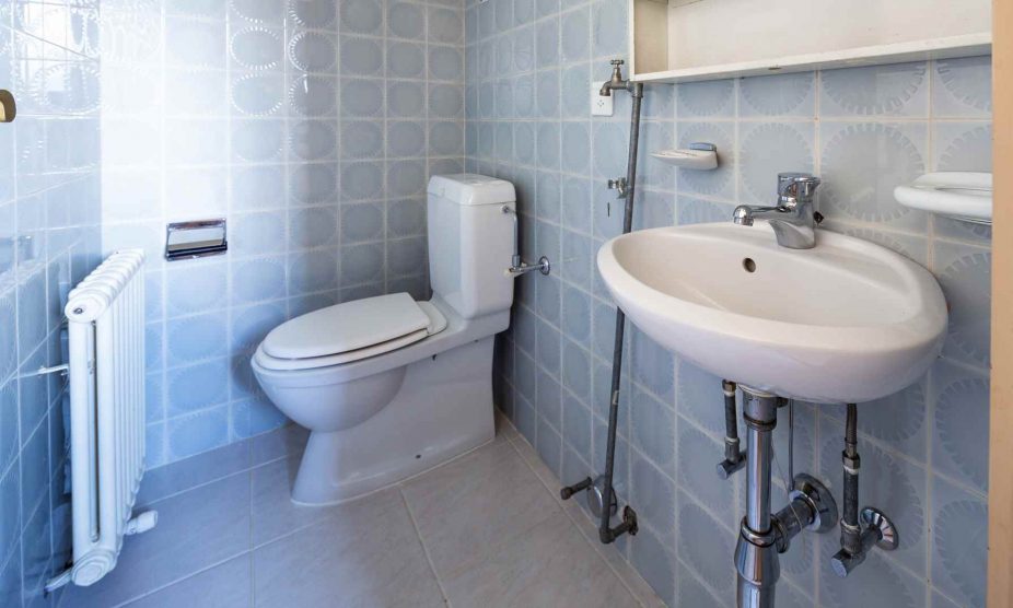 tiszta fürdőszoba tiszta wc