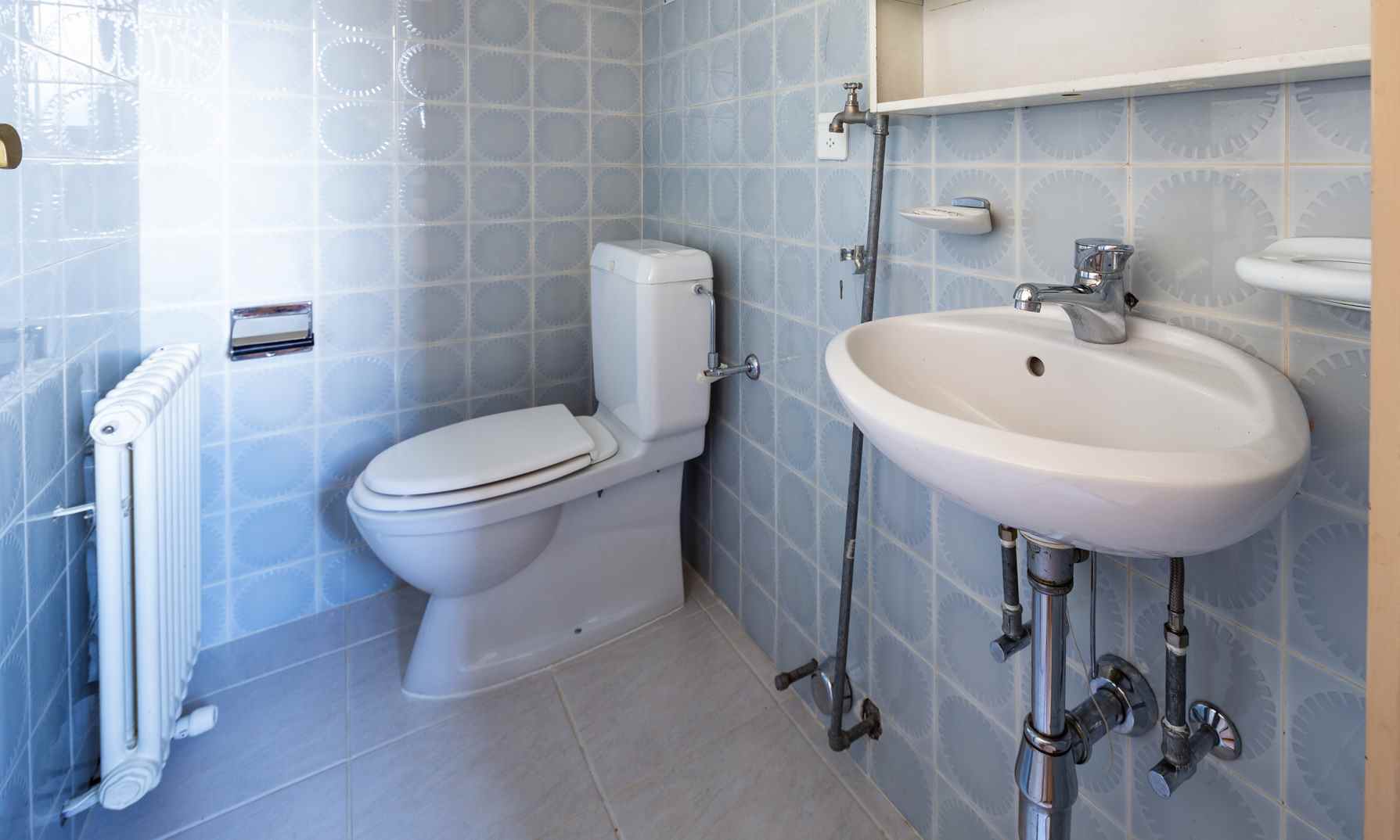 tiszta fürdőszoba tiszta wc
