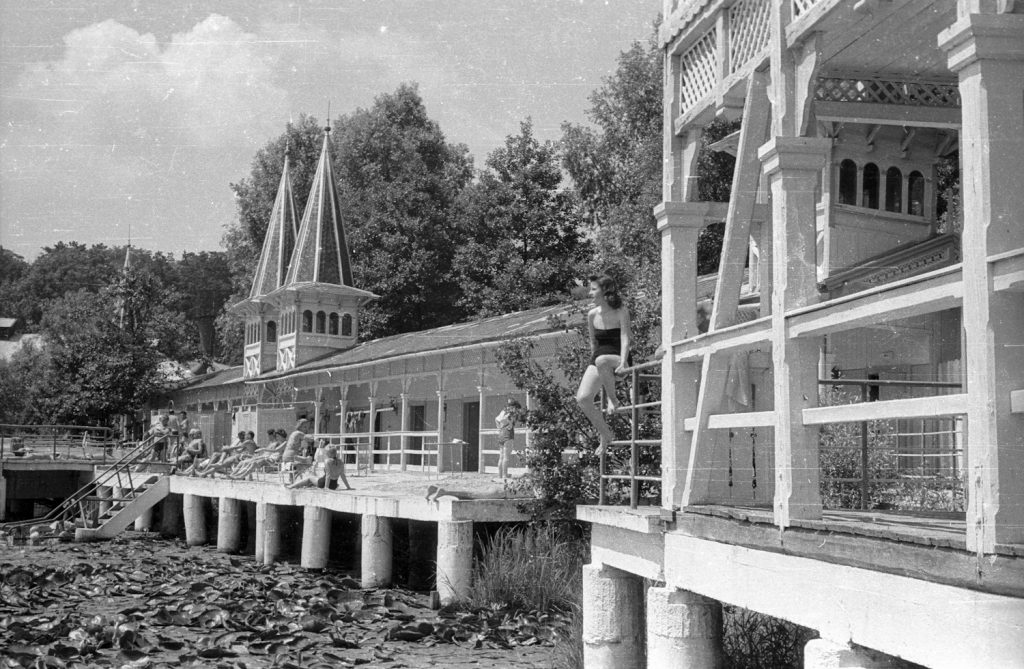 a hévízi tó 1957-ben