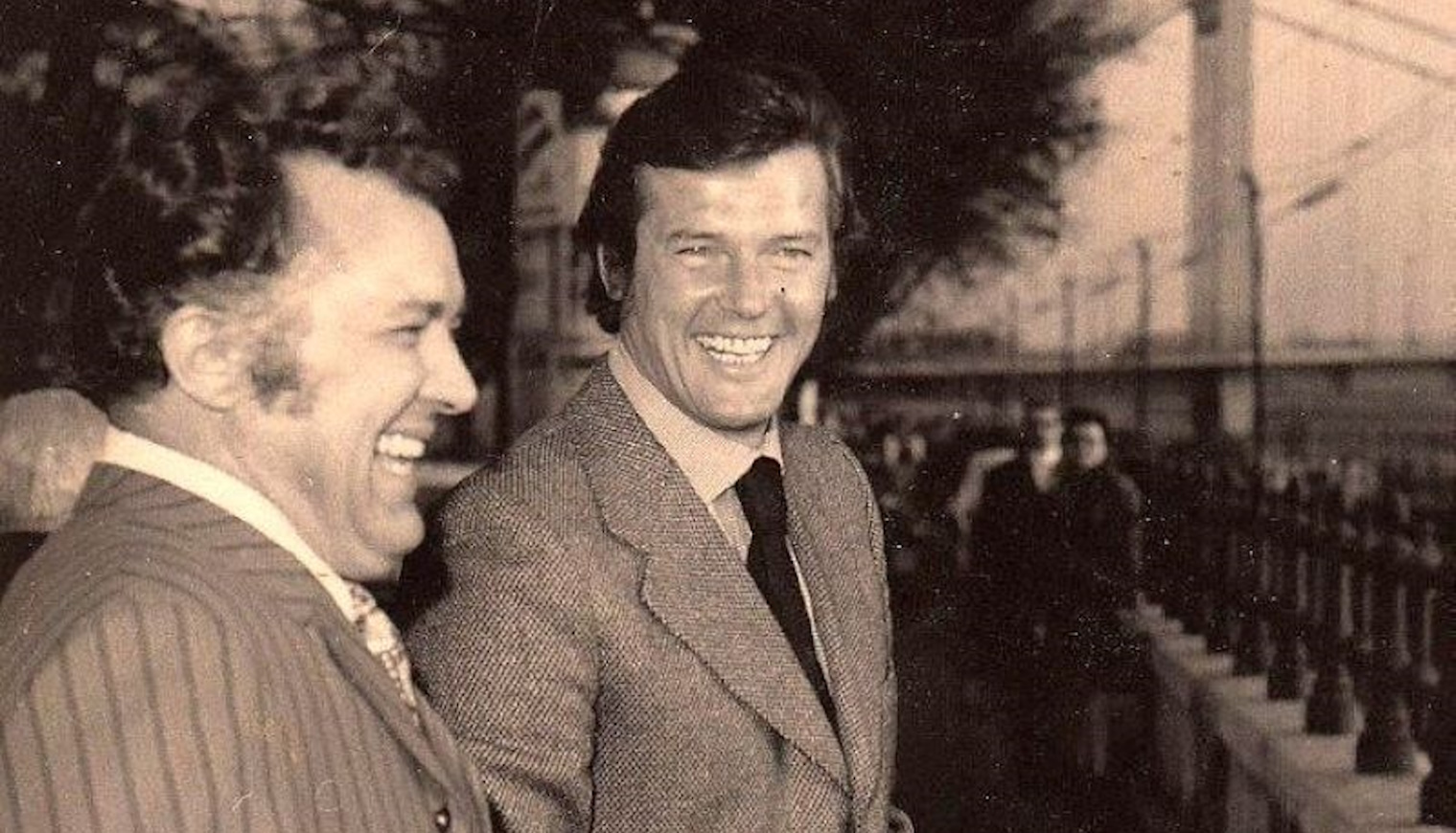 roger moore és láng józsef 1972-ben magyarországon