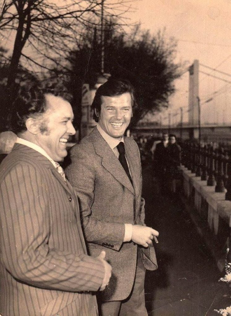 roger moore és láng józsef 1972-ben magyarországon