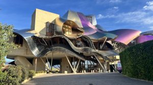 Hotel Marqués de Riscal in Eltziego, spanyolország