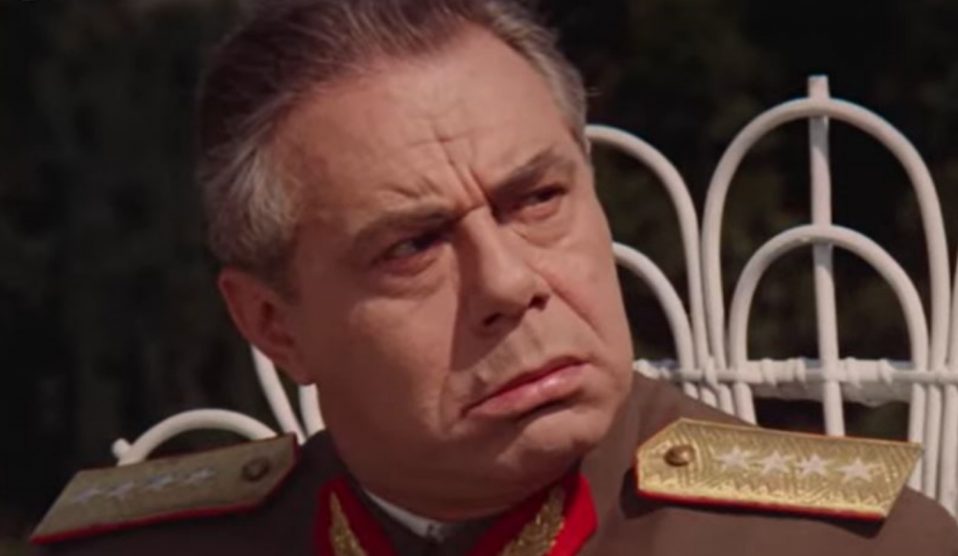 Both Béla mint Bástya elvtárs