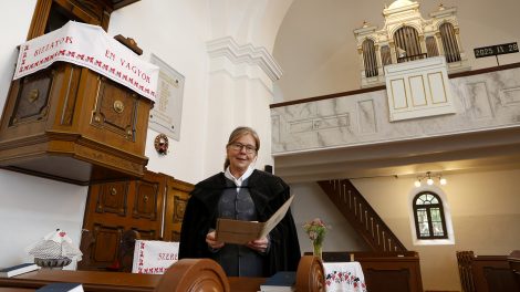 Kántorné Pólus Ibolya református lelkész