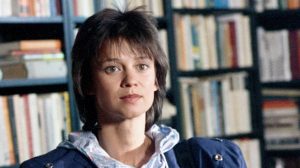 Linda sorozatban Görbe Nóra