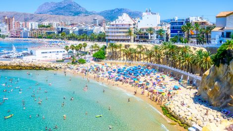 strand spanyolországban téli nyaralás