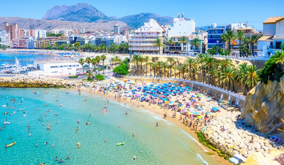strand spanyolországban téli nyaralás
