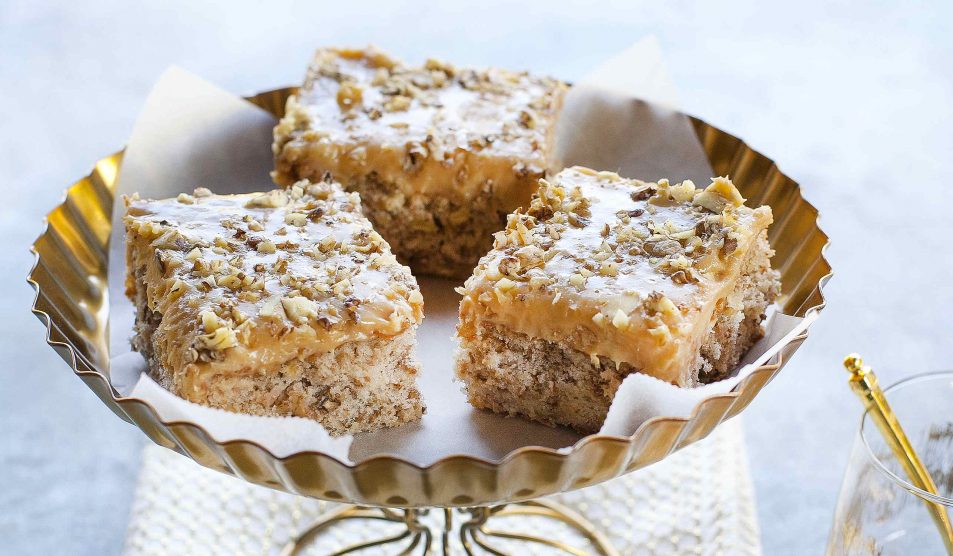 Almás-diós kocka vajkaramellelel