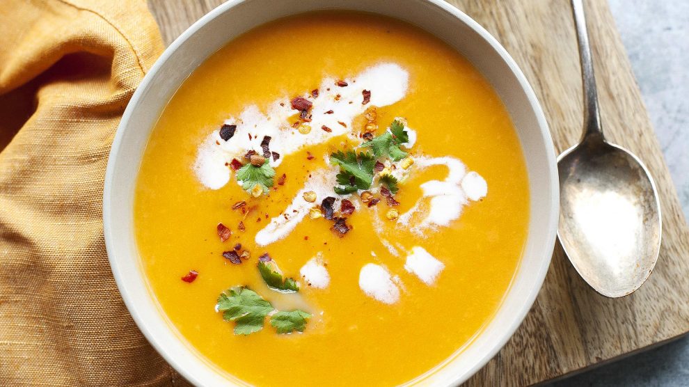 Csípős sütőtök-krémleves