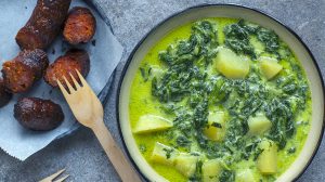 Spenótos krumplifőzelék kolbásszal