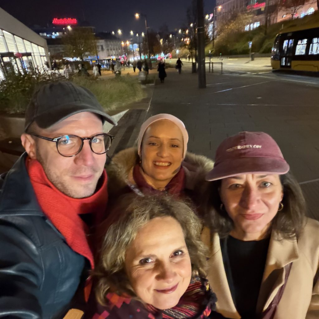 A Láthatáron csoport