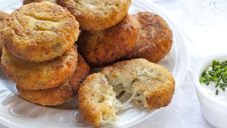 Sajtos karfiolfasírt