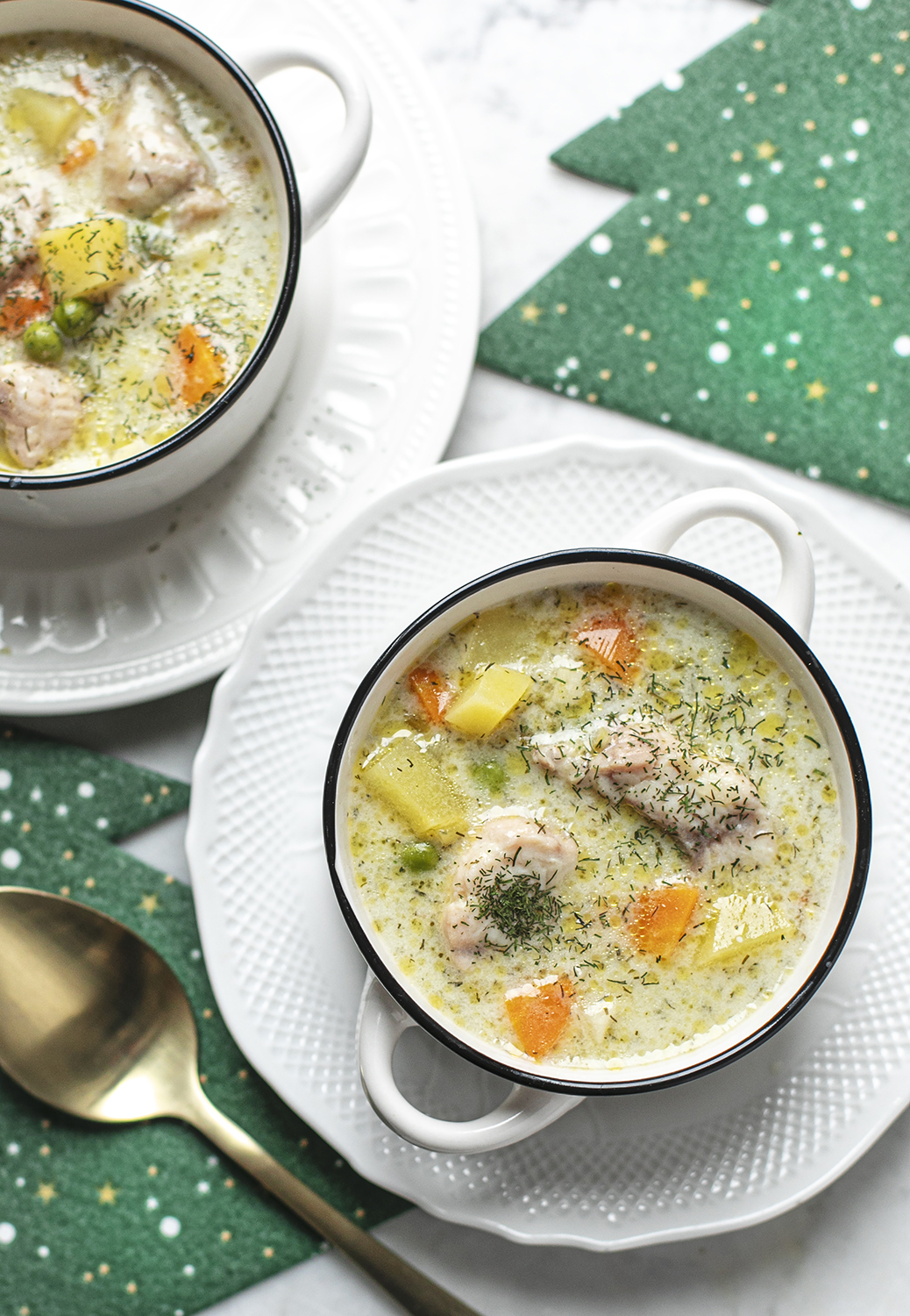 Kapros-tejfölös harcsaleves