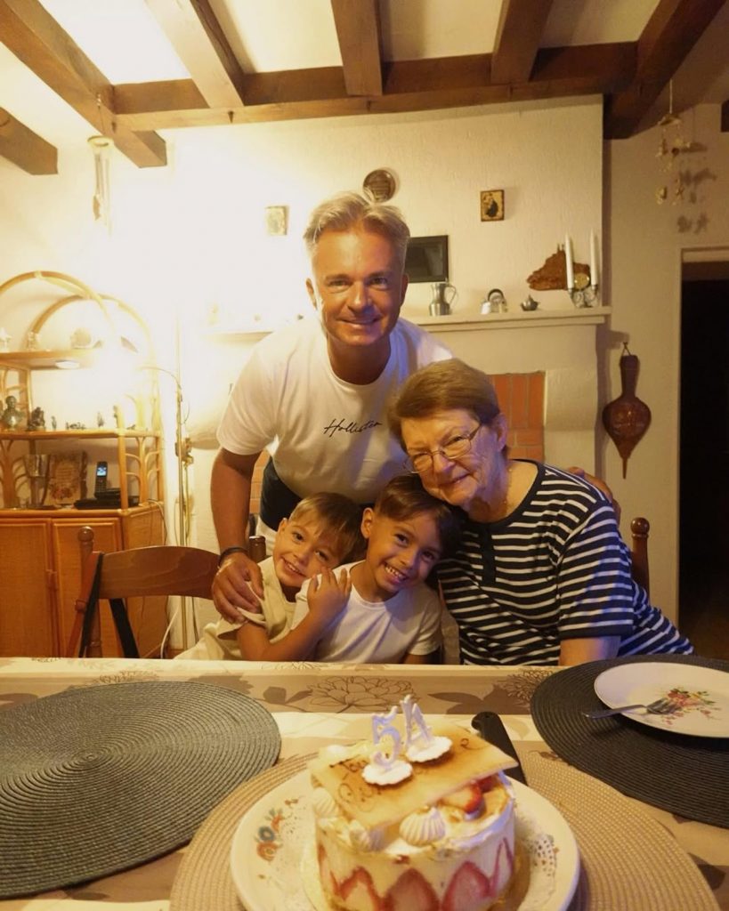 cooky gyerekek nagymama