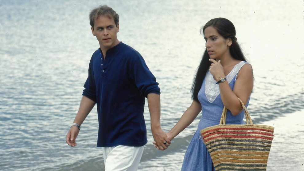 a homok titkai főszereplője gloria pires