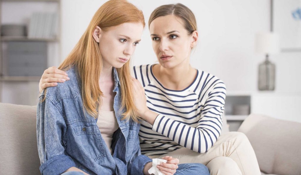 anya jobb kedvre deríti a lányát