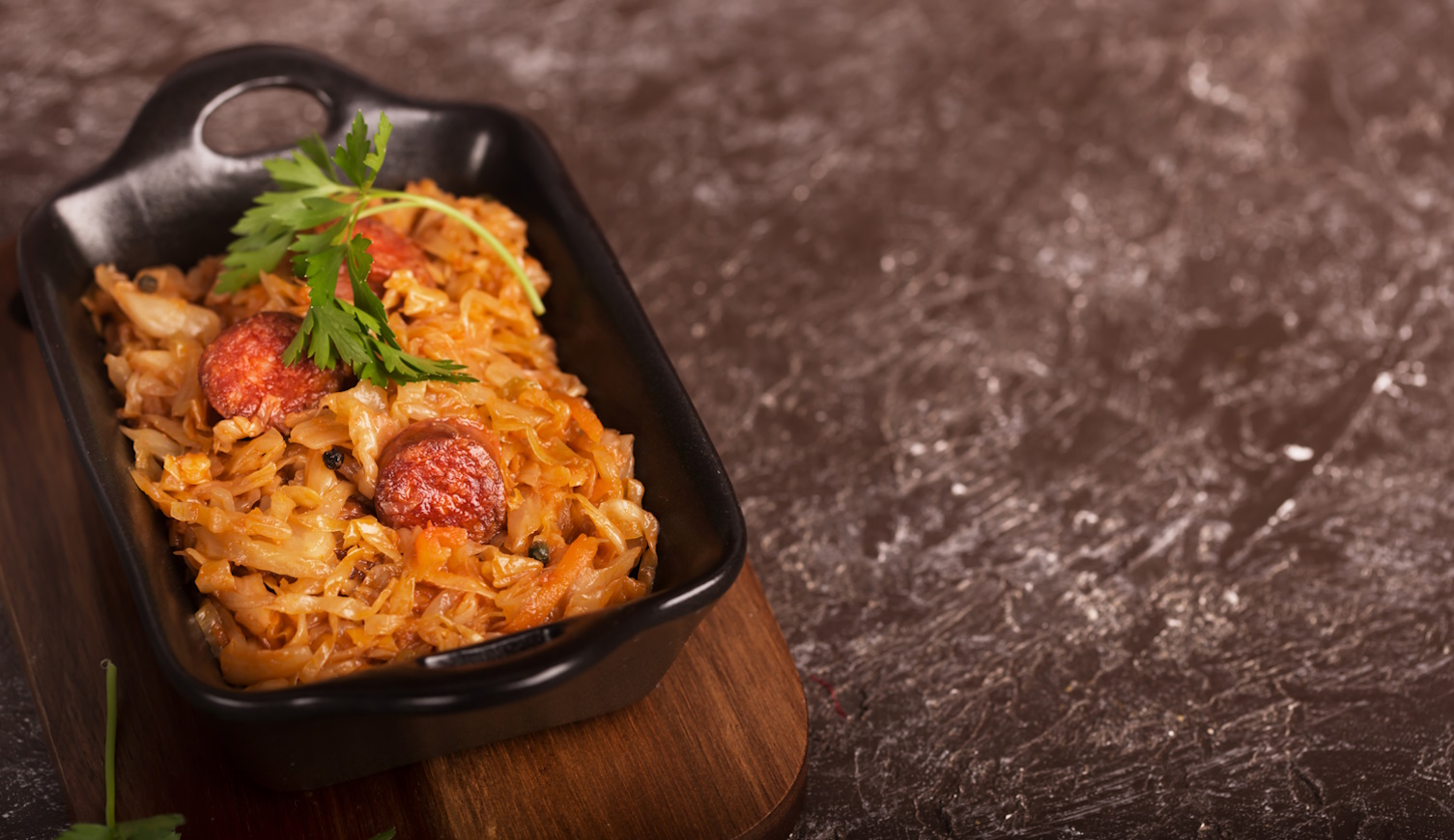 székely káposzta tálban savanyú káposztából