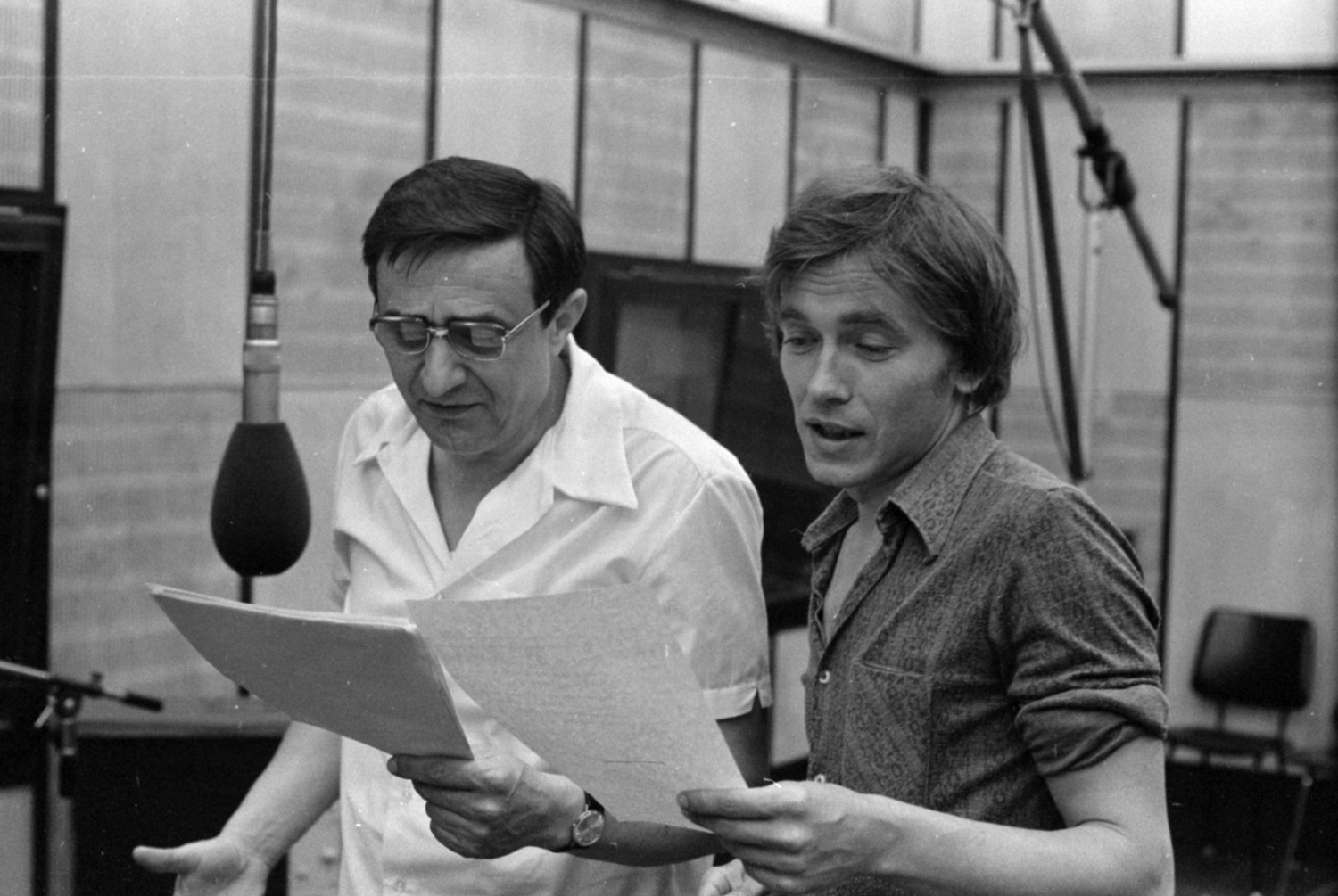 Kozák András, Avar István