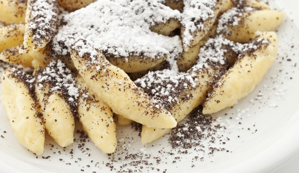 mákos nudli porcukorral