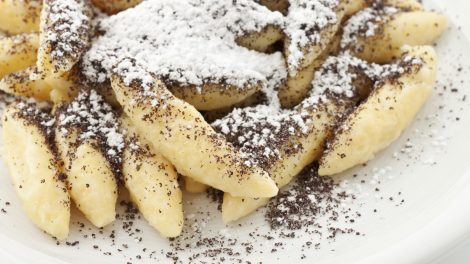 mákos nudli porcukorral