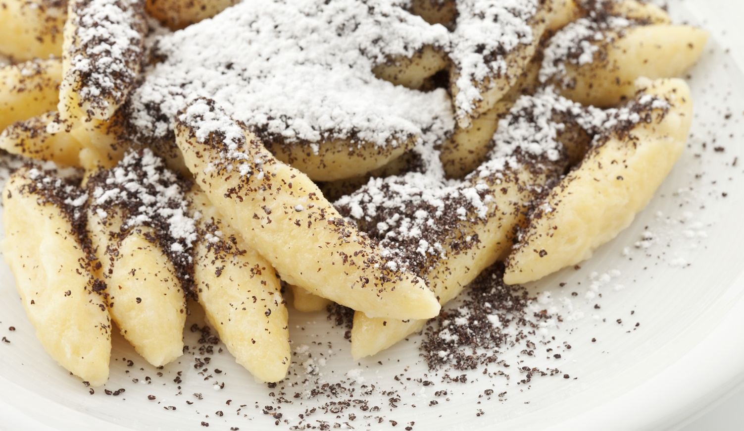 mákos nudli porcukorral