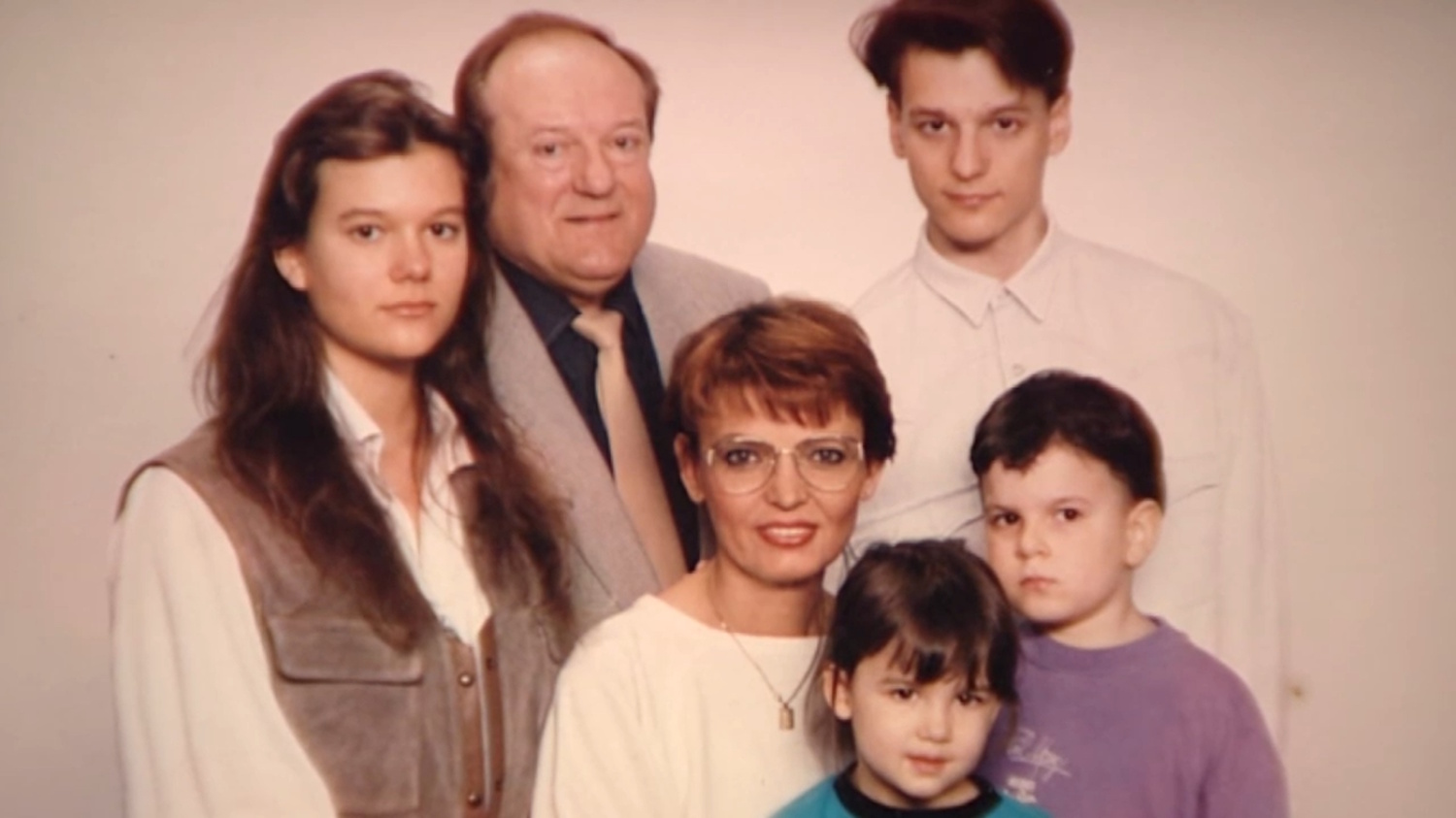 Mary Zsuzsi családja