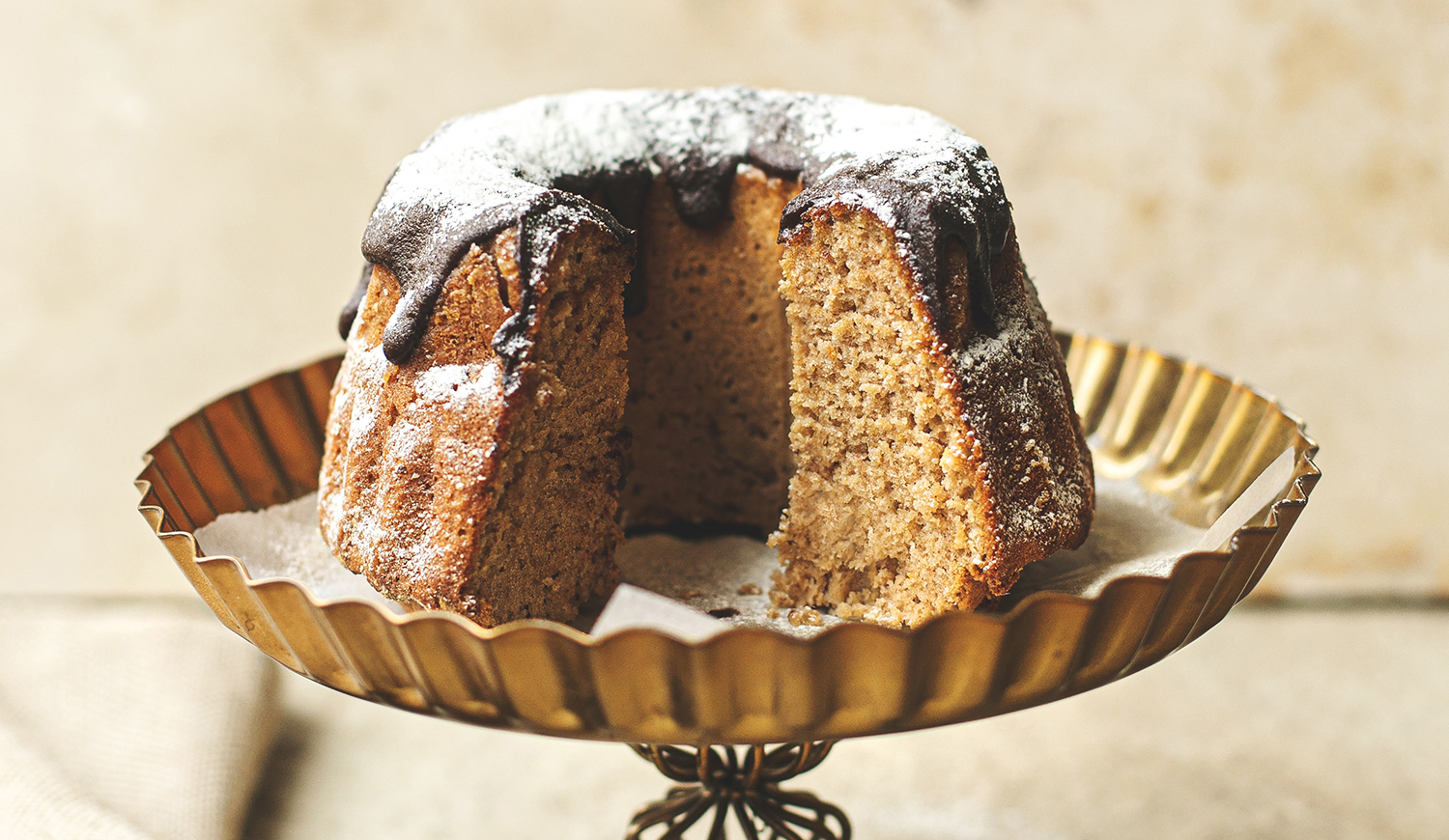 Narancsos, gesztenyés, rumos villámkuglóf