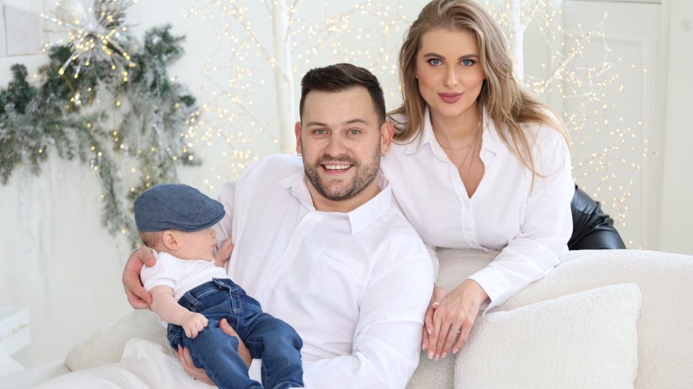 szabó ádám kisfia ádin és felesége jennifer