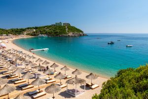 Jale strand Himare-ban albánia