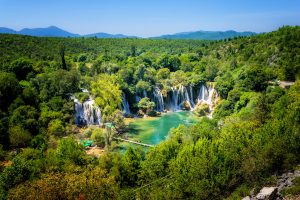 Kravice-vízesés a Trebizat folyón bosznia