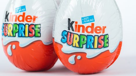 kinder csokitojás