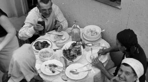 1969. Őcsény: keresztelő alkalmával tartott ünnepi ebéd