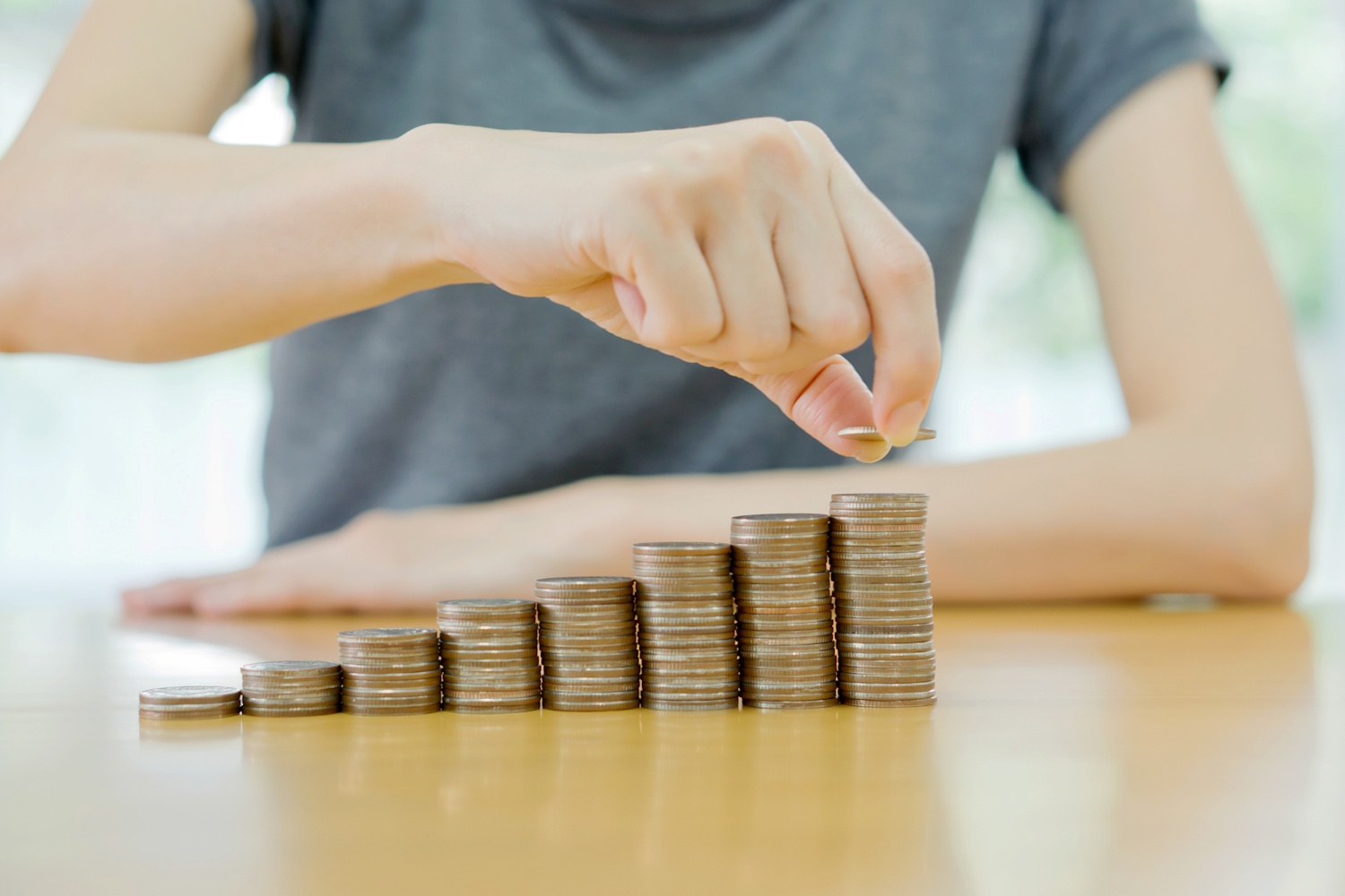 Számolgatja az aprópénzét