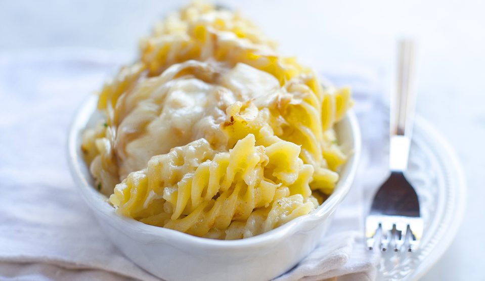 Sajtos fusilli csőben sütve