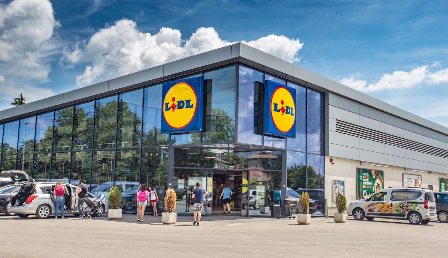 lidl üzlet kívülről