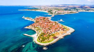 Neszebar városa a Fekete-tenger felől bulgária