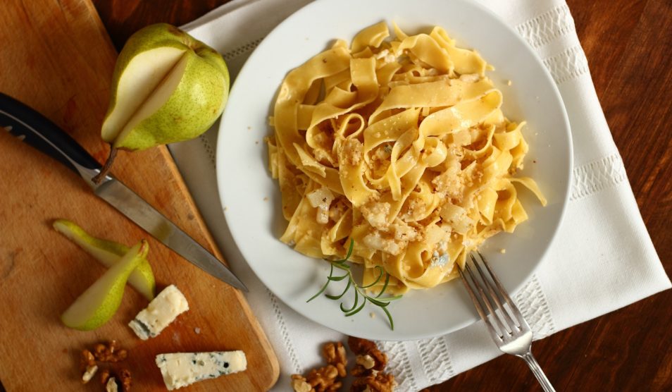 gorgonzolás körtés szélesmetélt tészta