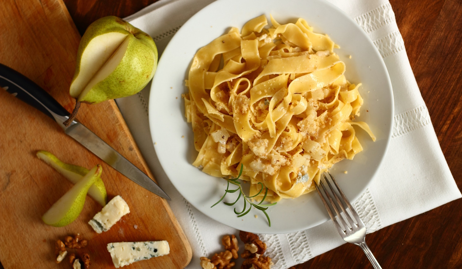 gorgonzolás körtés szélesmetélt tészta