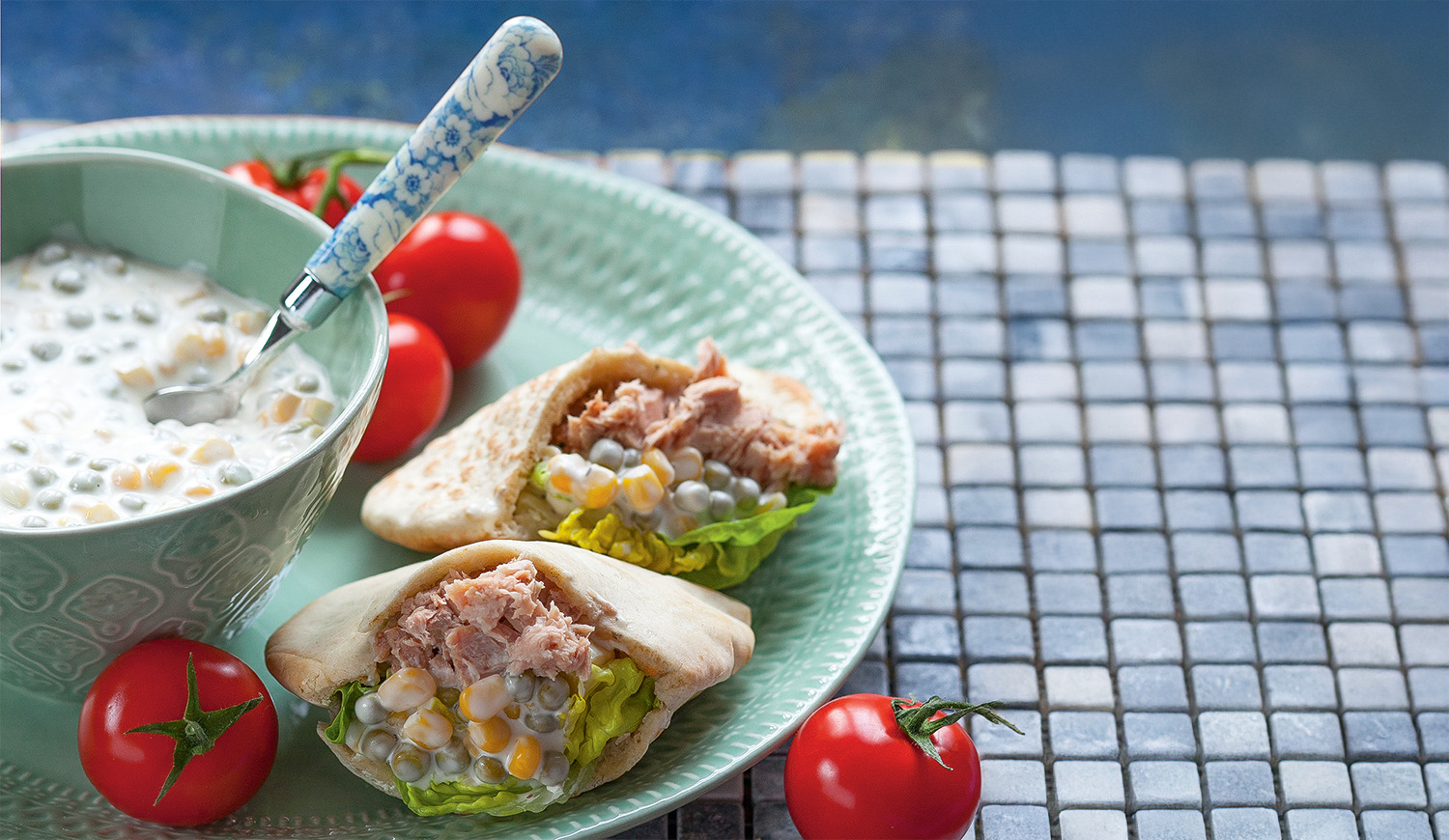 Tonhalas pitaszendvics