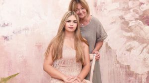 Voith Ági és unokája