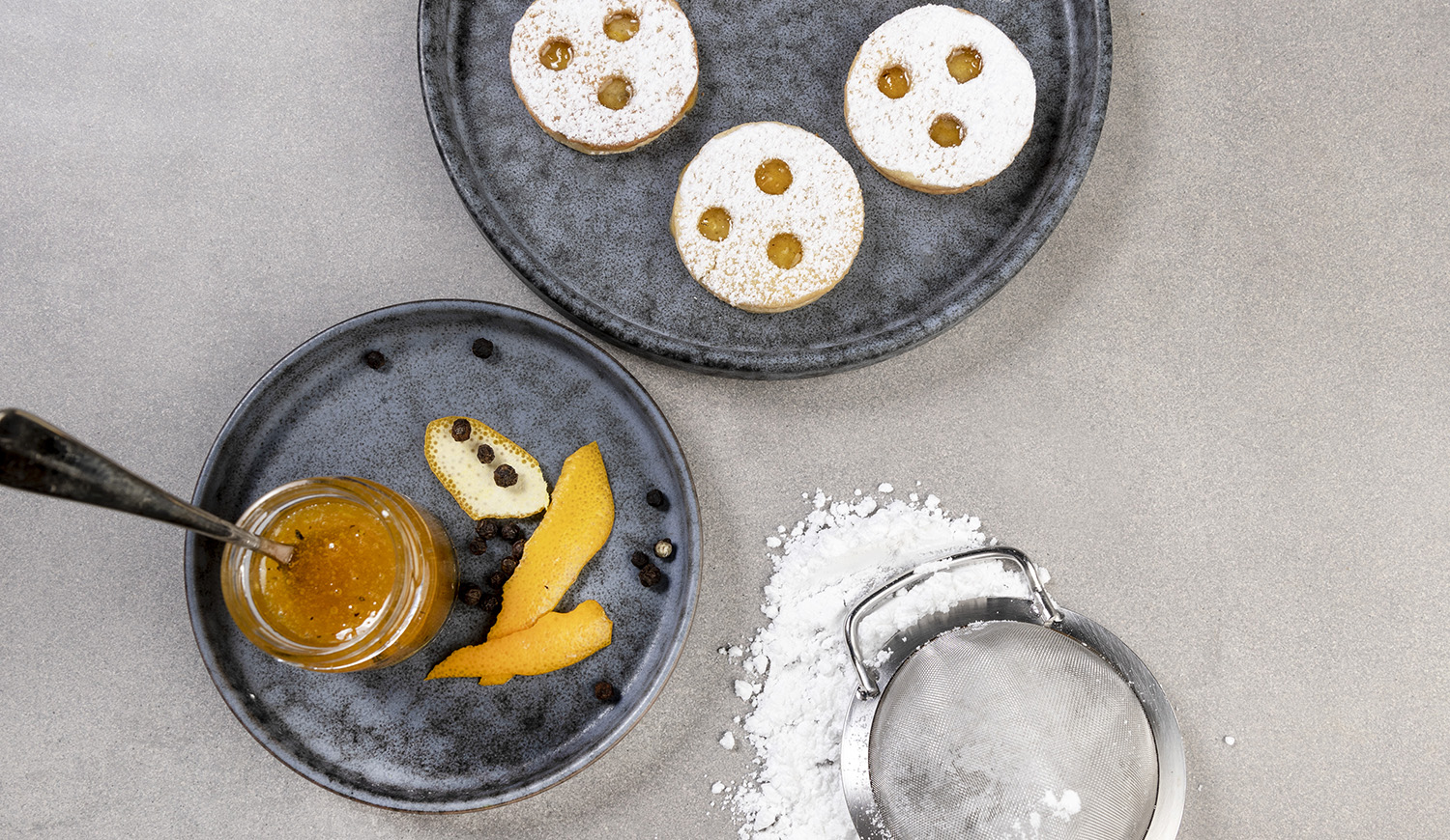 Borsos narancslekvárral töltött linzer recept A Kotányi-dinasztia című könyvből 