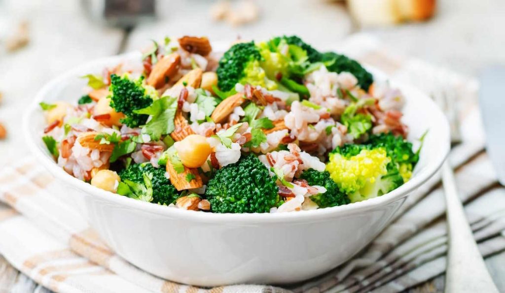 brokkoli a tányéron