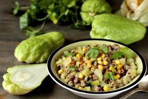 chayote tök recept babbal és kukoricával