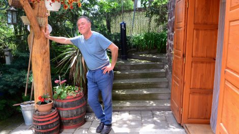 gáspár sándor az otthonában balatonon