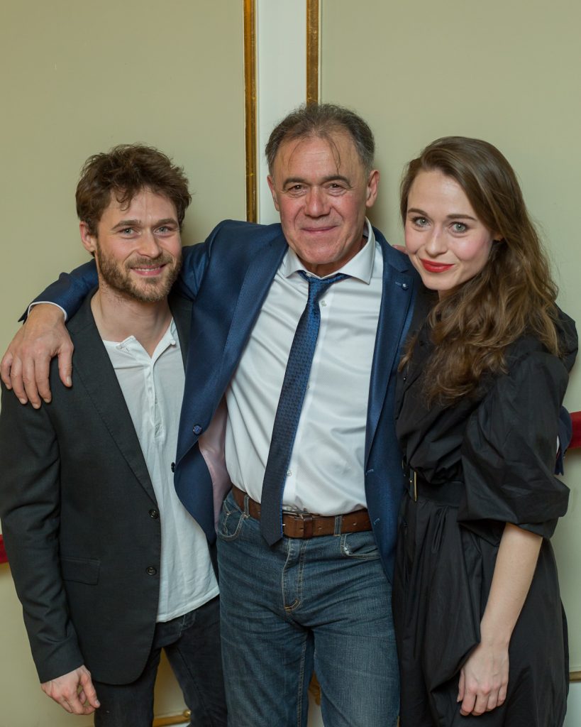 Gáspár Sándor és gyermekei: Gergely és Kata