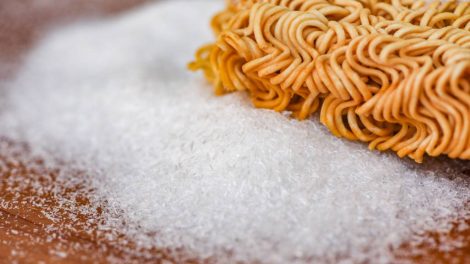 instant tészta ízfokozóval